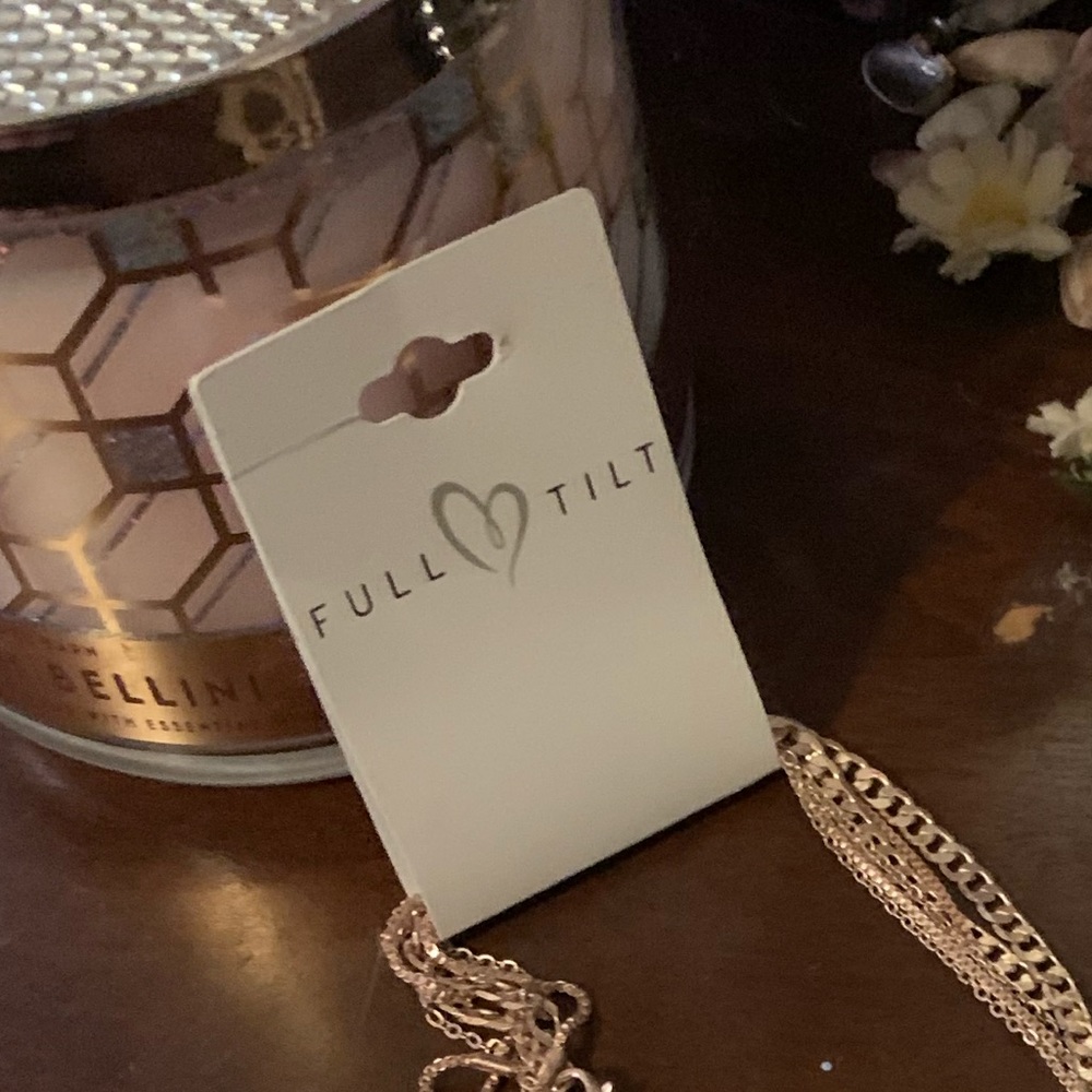 rose gold layer necklace || from Tilly’s